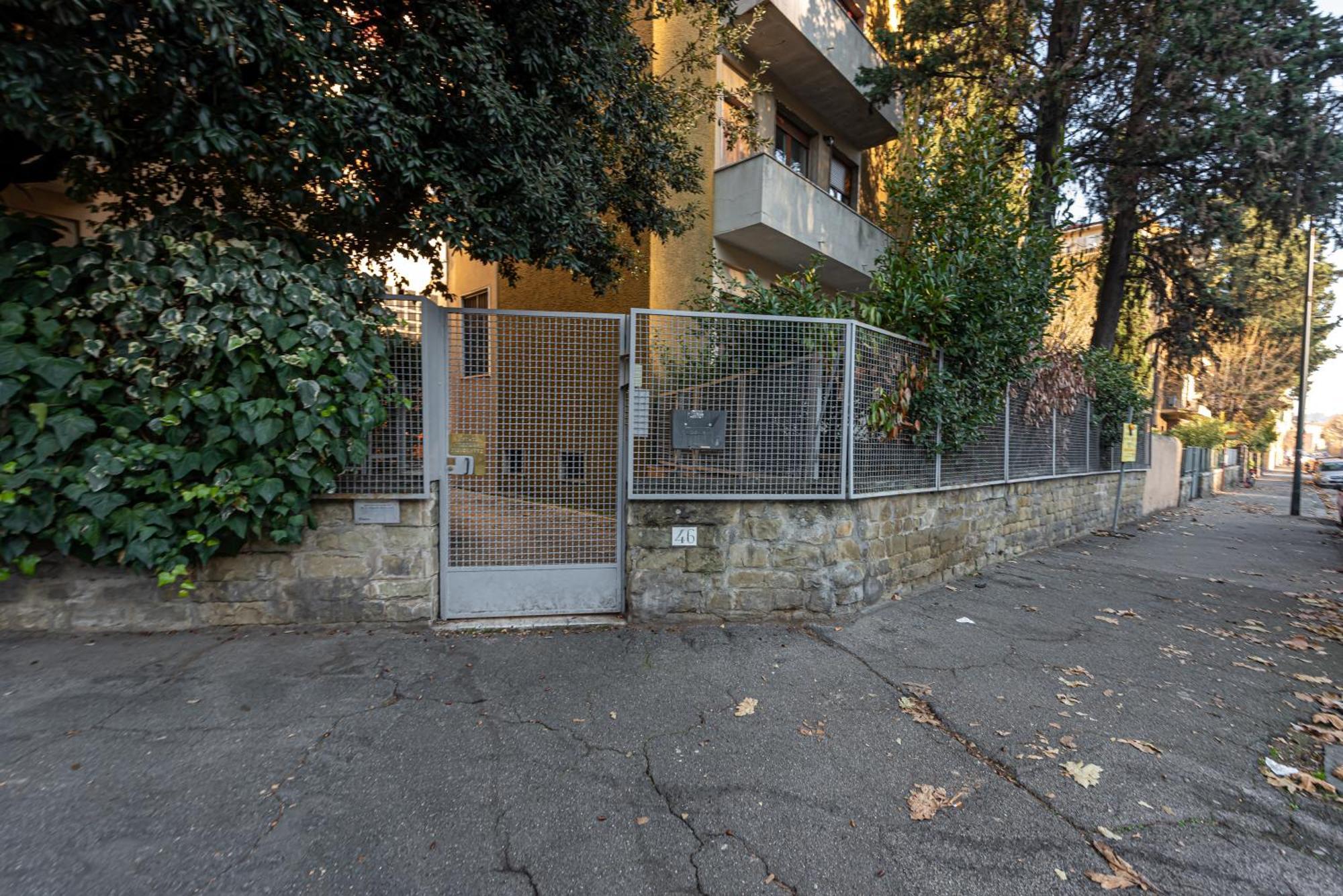 Appartement Relax In San Frediano Con Giardino à Florence Extérieur photo
